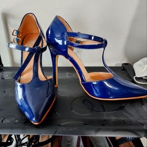 Womens Navy Blue T-Strap Heels with ankle strap.